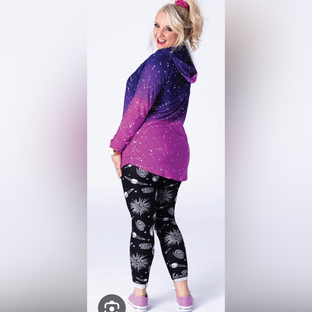 Major Unicorn 🦄 Alert! Lularoe Cosmis Amber and Leggings